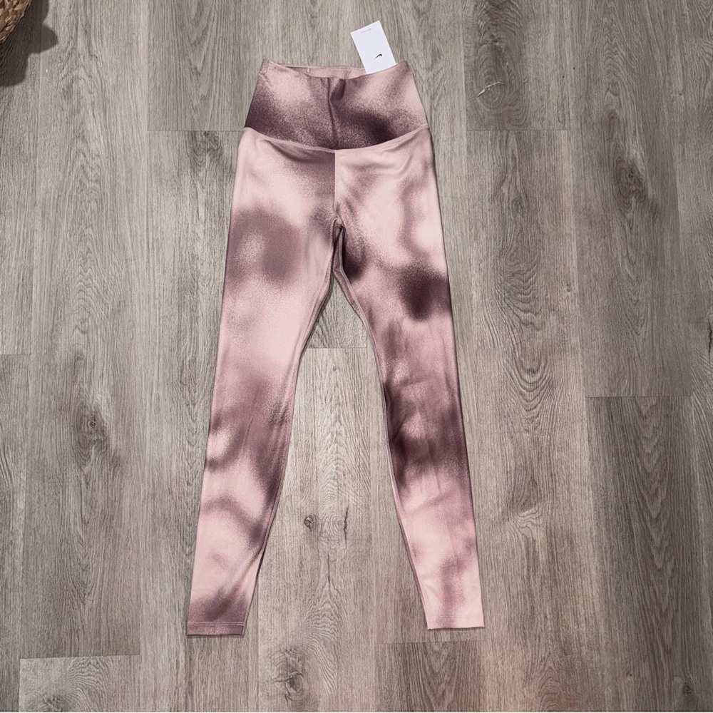 Nike Dry Fit Leggings - Picture 3 of 5